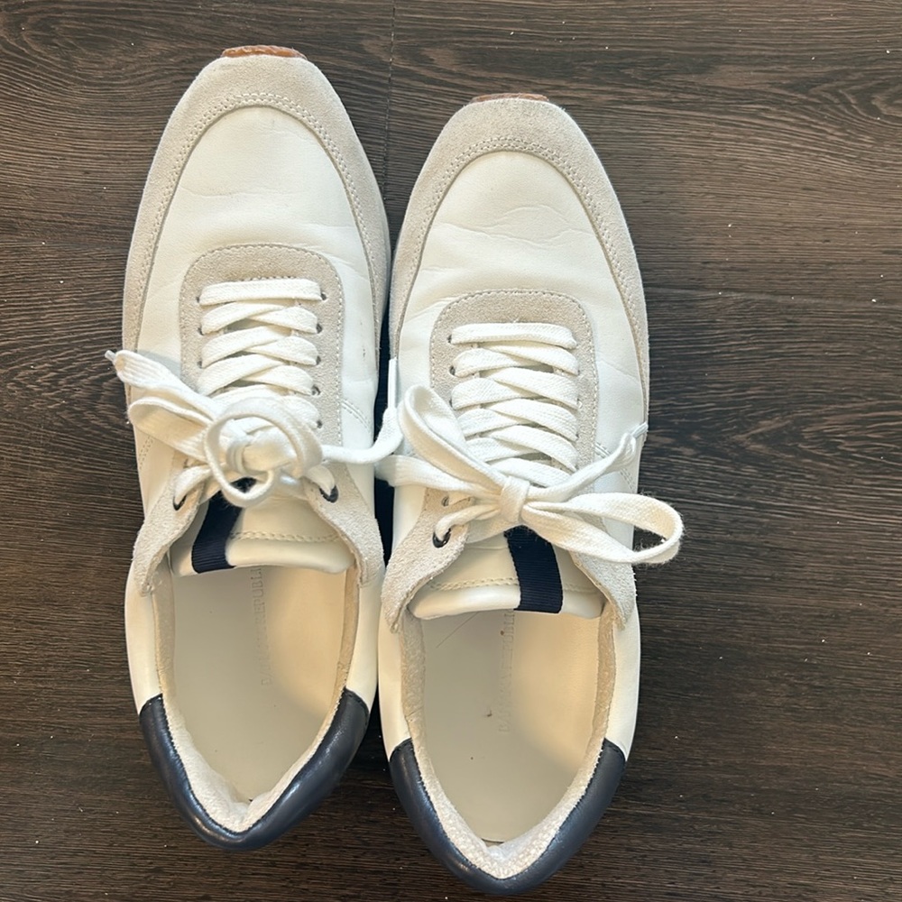 Banana republic sneakers- excellent condition